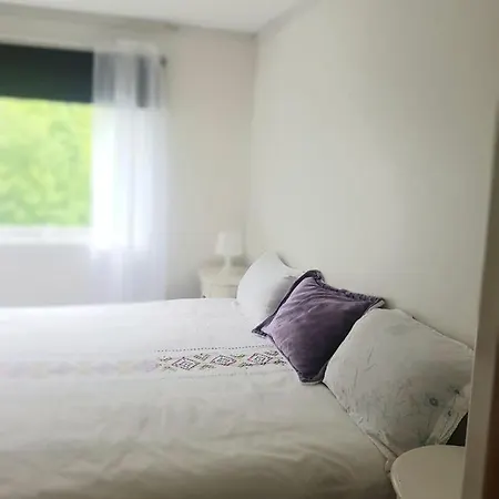 Ovrebo House, Stolen, Skarpengland,