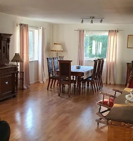 Chalet Ovrebo House, Stolen, Skarpengland,