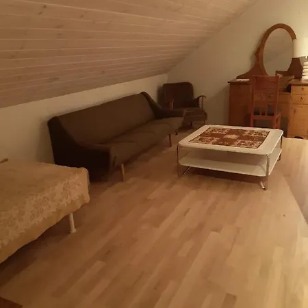 Ovrebo House, Stolen, Skarpengland,